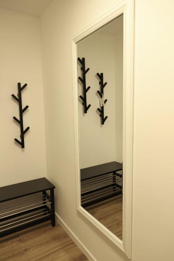 Apartman Nila Apartment วูโควาร์ ภายนอก รูปภาพ