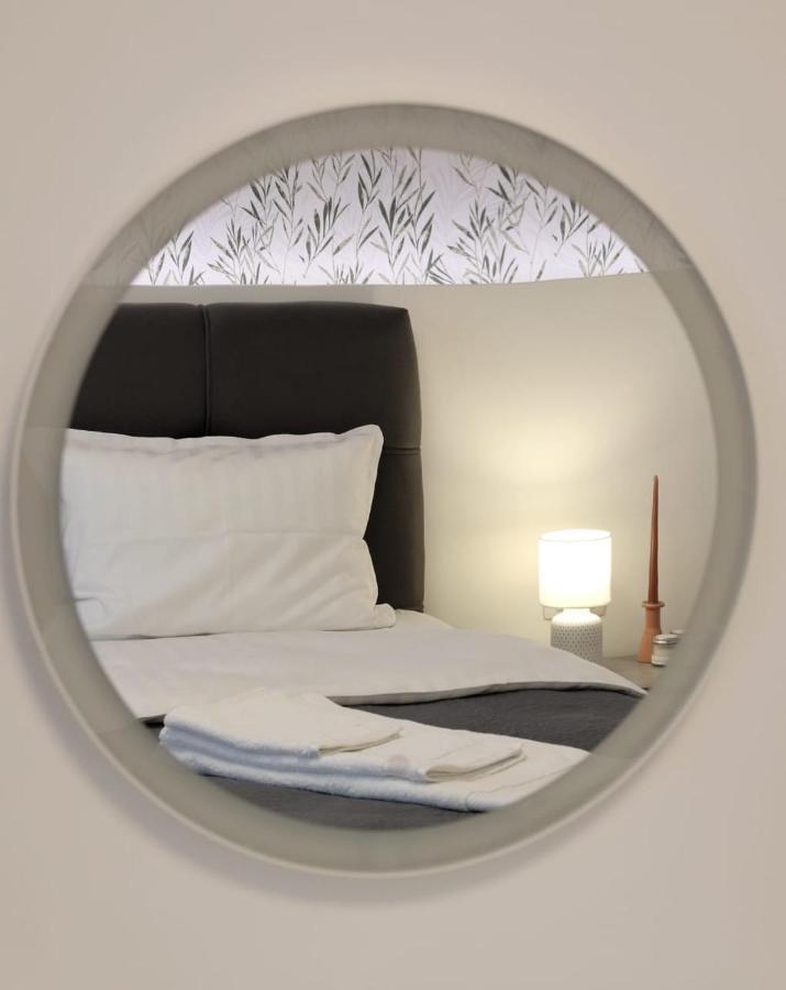 Apartman Nila Apartment วูโควาร์ ภายนอก รูปภาพ